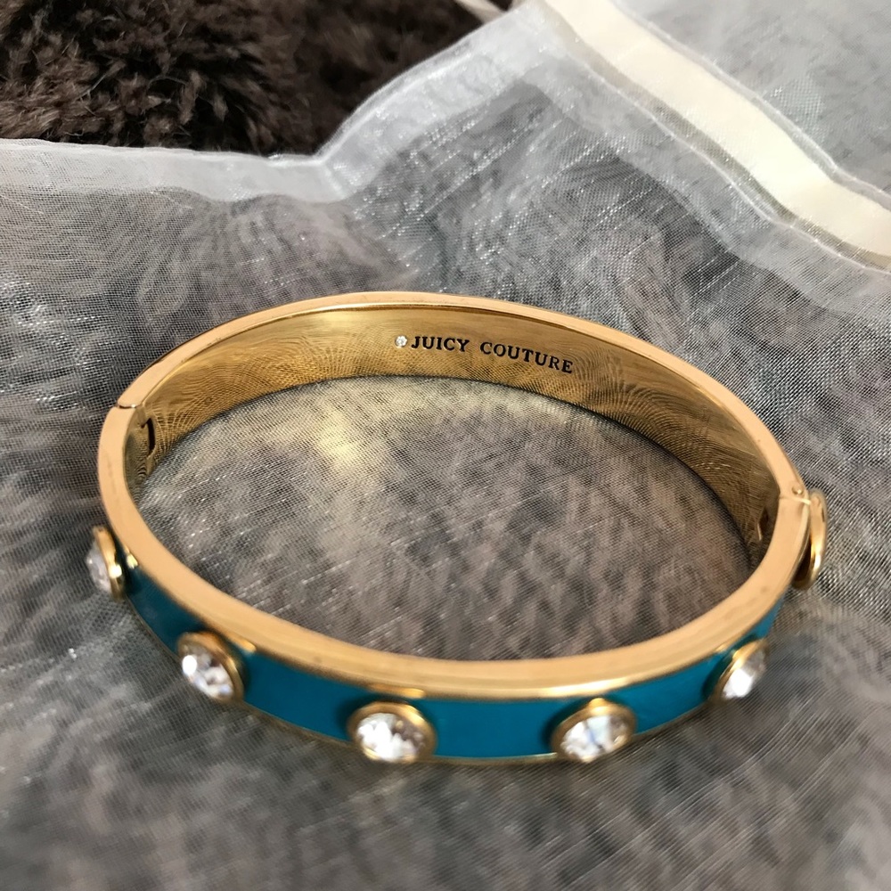 juicy couture bangle bracelet
